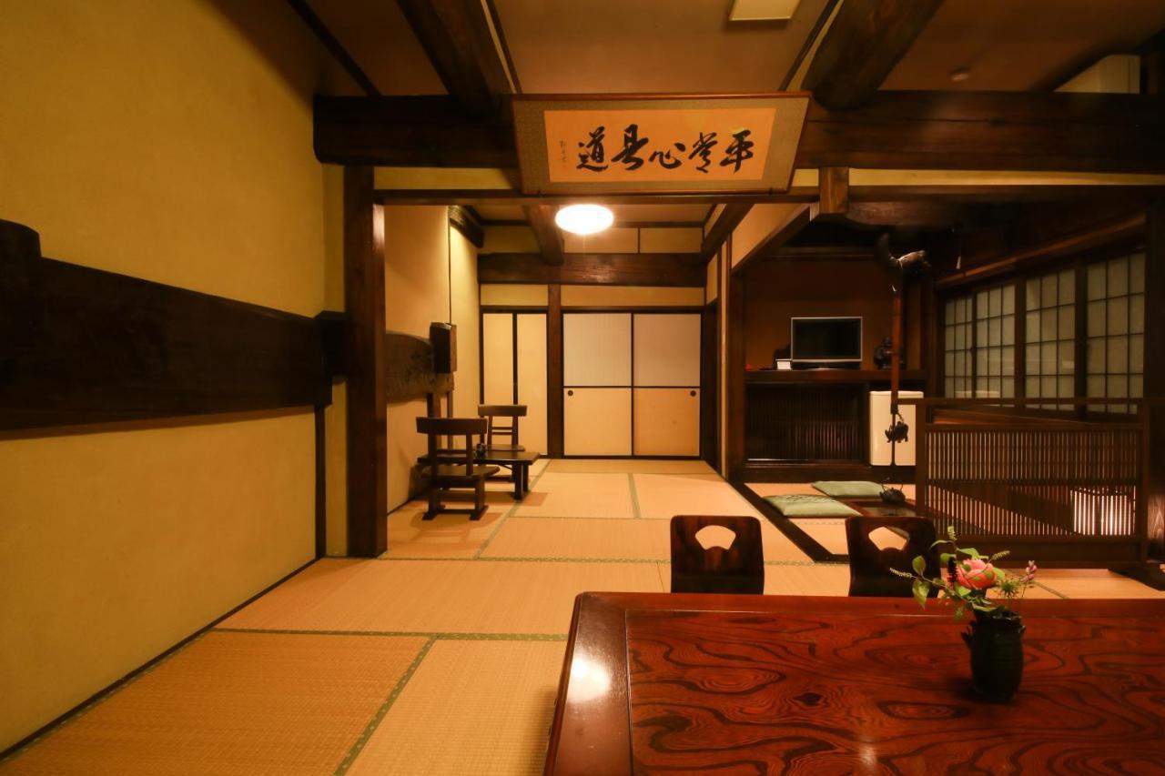 Iroriyado Hidaya Takayama  Exterior photo